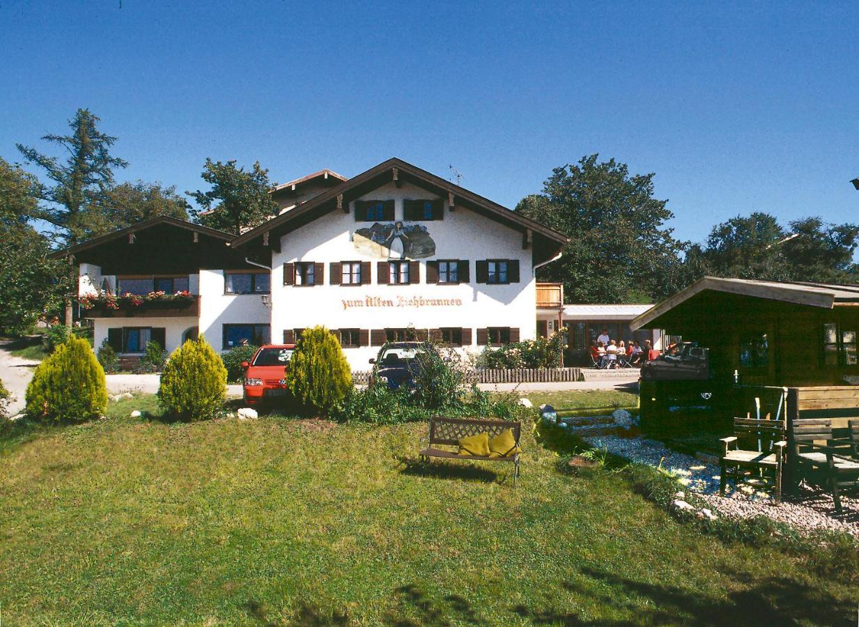 Alter Ziehbrunnen Bad Endorf Exterior foto